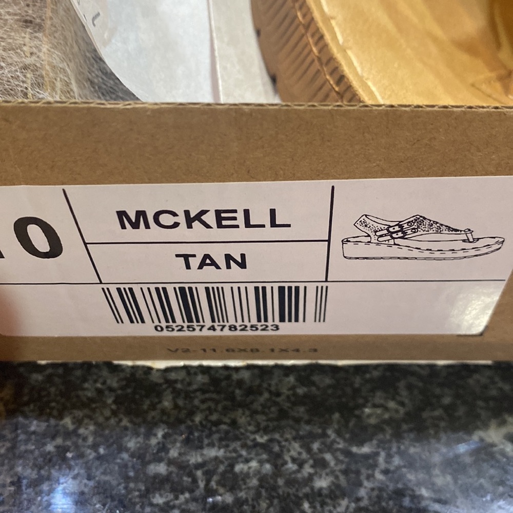 Tan Sandals - Picture 5 of 5
